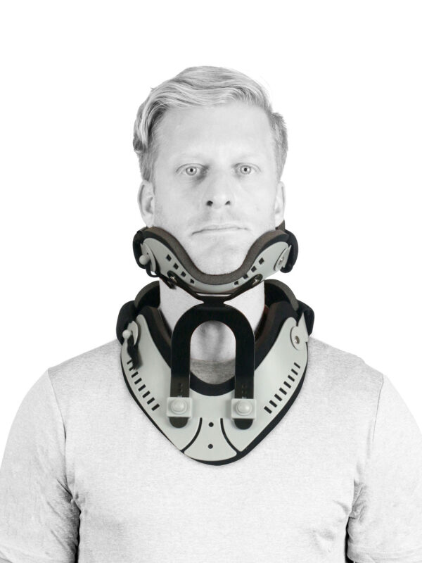 Cervical Collar: Universal